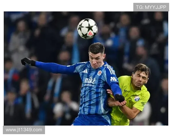 欧冠赛程热议:各大豪门激战正酣 谁能笑到最后突破重围