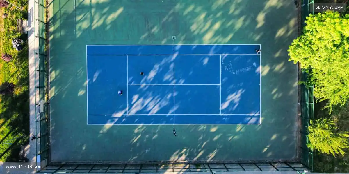 潮流正品，彰显你的运动态度！👟🔥